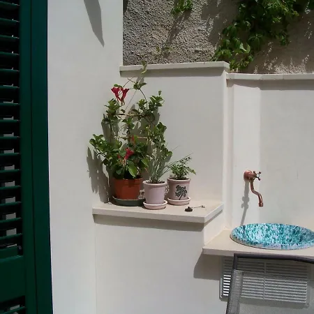 Mare Addosso Holiday home *